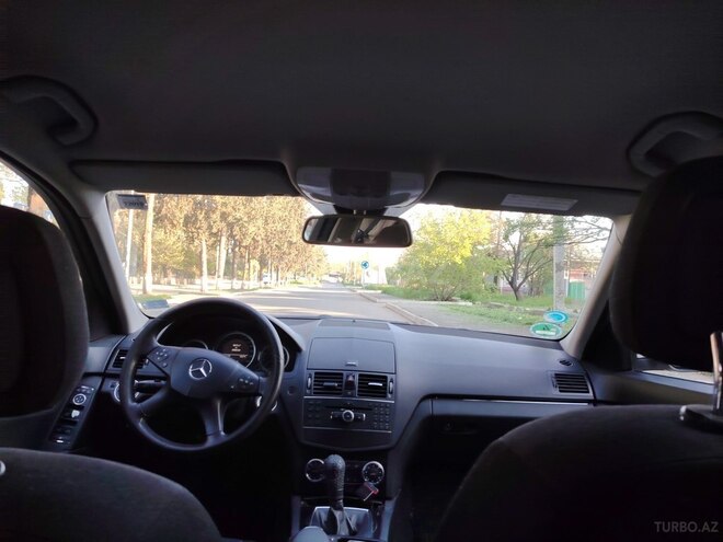 Mercedes C 180 2008, 280,000 km - 1.8 l - Qazax