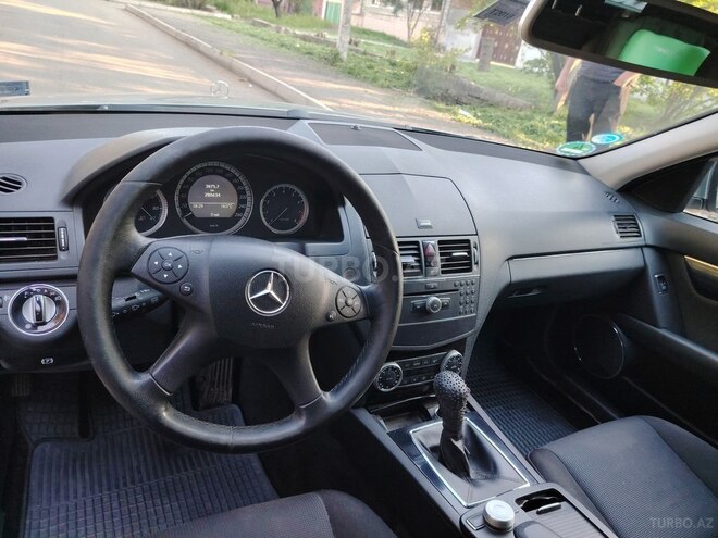 Mercedes C 180 2008, 280,000 km - 1.8 l - Qazax