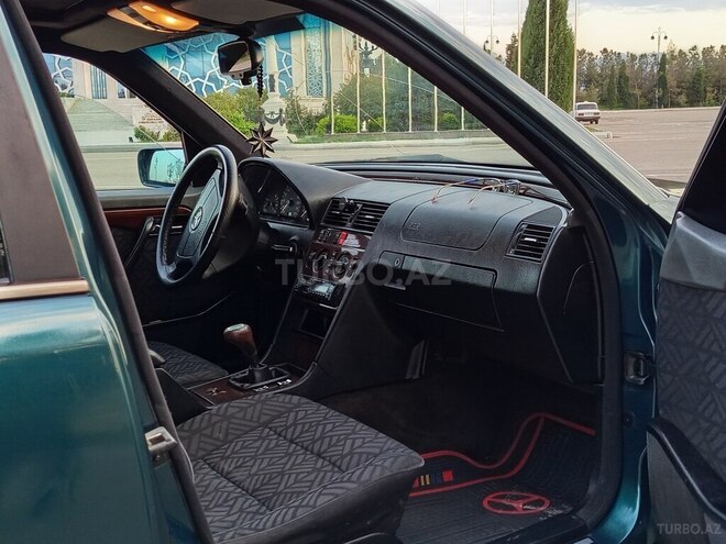 Mercedes C 180 1995, 198,500 km - 1.8 l - Gəncə