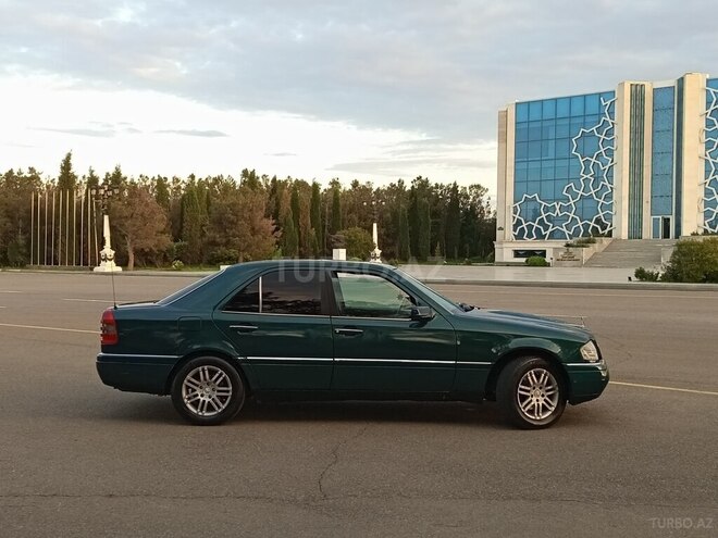 Mercedes C 180 1995, 198,500 km - 1.8 l - Gəncə