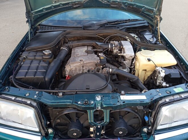Mercedes C 180 1995, 198,500 km - 1.8 l - Gəncə