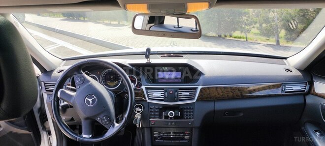 Mercedes E 200 2012, 255,000 km - 1.8 l - Bakı