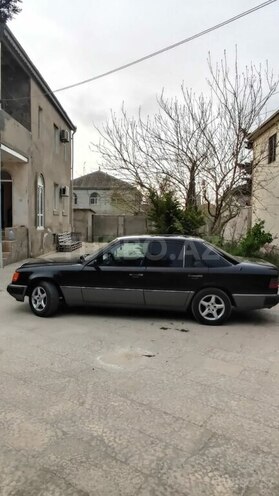 Mercedes 230 E 1990, 140,000 km - 2.3 l - Bakı