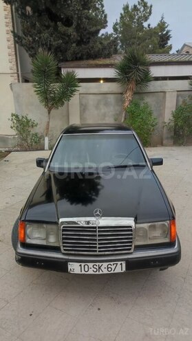 Mercedes 230 E 1990, 140,000 km - 2.3 l - Bakı