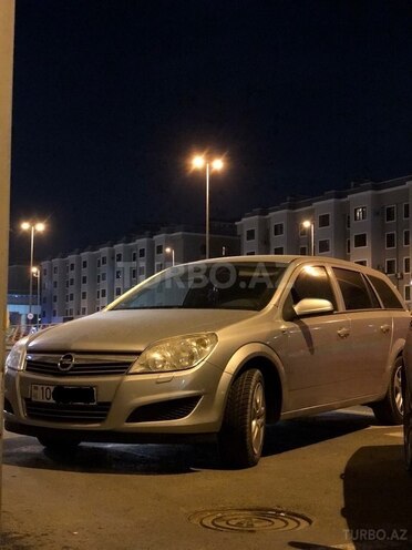 Opel Astra 2009, 270,000 km - 1.3 l - Bakı