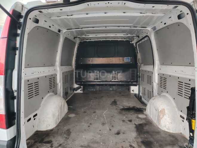 Mercedes Vito 110 2011, 305,000 km - 2.2 l - Qazax