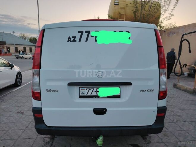 Mercedes Vito 110 2011, 305,000 km - 2.2 l - Qazax
