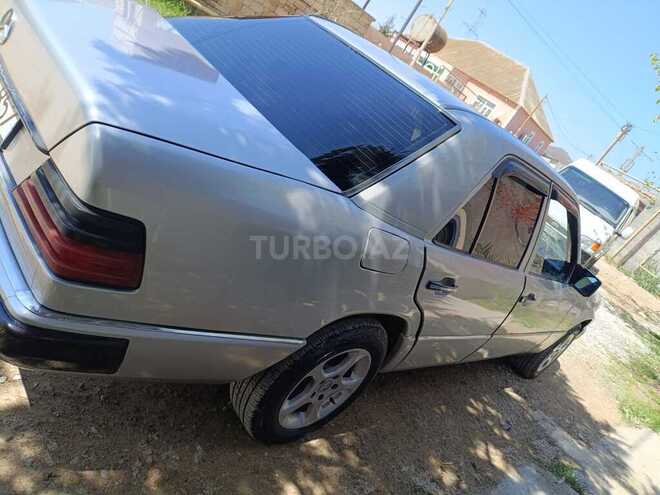 Mercedes E 230 1991, 200,000 km - 2.5 l - Bakı