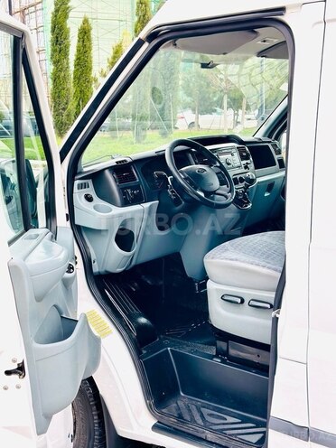 Ford Transit 2010, 195,000 km - 2.2 л - Bakı