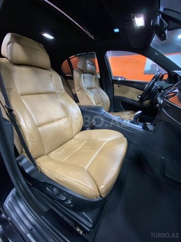 BMW 530-16