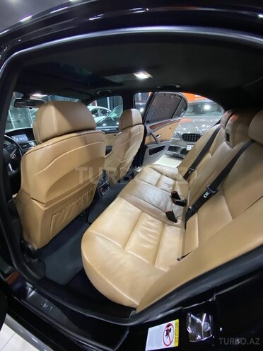 BMW 530-15