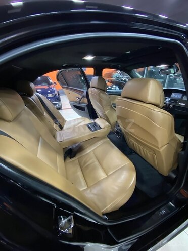 BMW 530-14