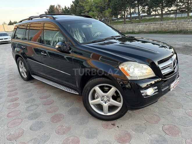 Mercedes GL 450 4MATIC 2008, 173,098 km - 4.7 l - Sumqayıt