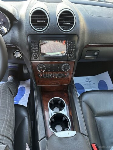 Mercedes GL 450 4MATIC 2008, 173,098 km - 4.7 l - Sumqayıt
