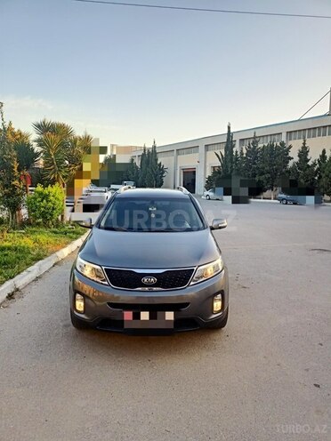 Kia Sorento-1