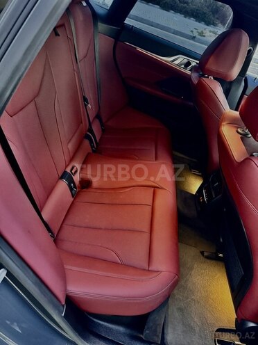 BMW i4 2023, 39,000 km - 0.1 л - Bakı