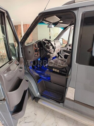 Ford Transit 2001, 32,000 km - 0.2 л - Astara