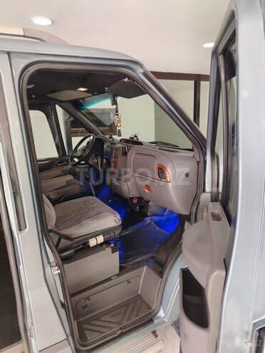 Ford Transit 2001, 32,000 km - 0.2 л - Astara