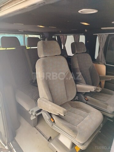 Ford Transit 2001, 32,000 km - 0.2 л - Astara