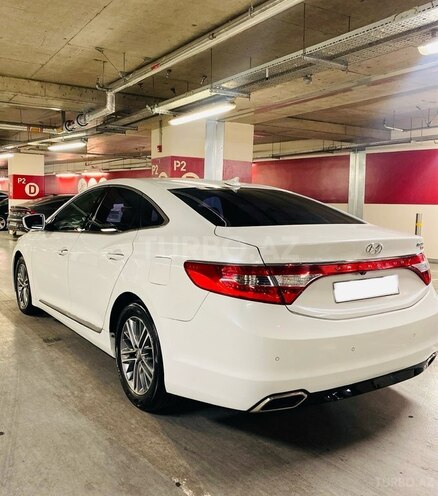 Hyundai Grandeur-7
