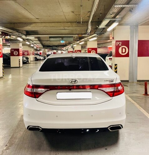 Hyundai Grandeur-5