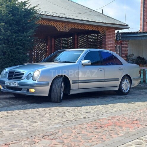 Mercedes E 220 d 2001, 515,000 km - 2.2 л - Astara