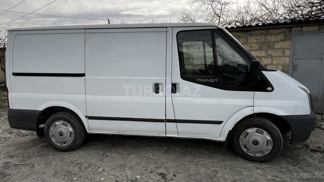 Ford Transit 2008, 175,000 km - 2.2 л - Quba