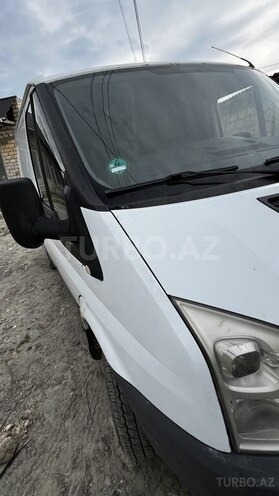 Ford Transit 2008, 175,000 km - 2.2 л - Quba