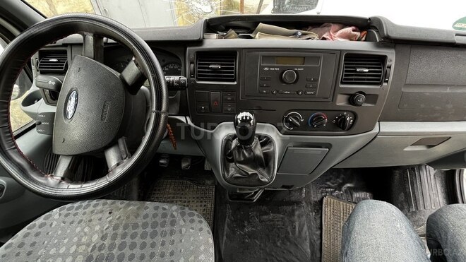 Ford Transit 2008, 175,000 km - 2.2 л - Quba