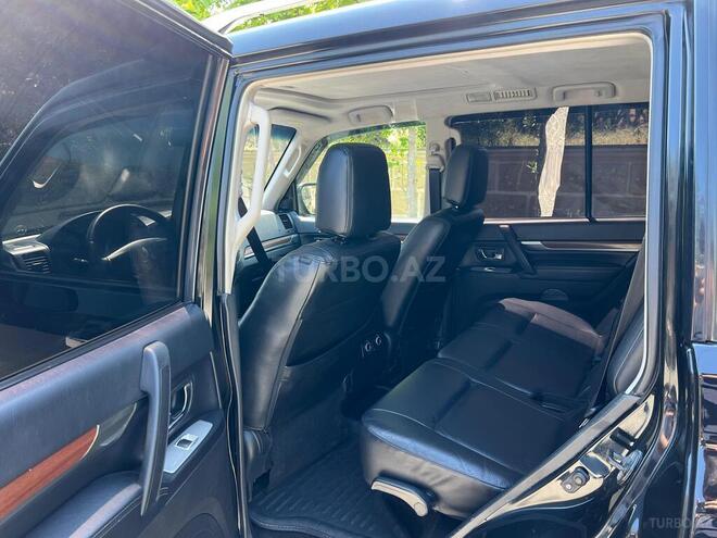 Mitsubishi Pajero 2008, 288,000 km - 3.2 l - Bakı