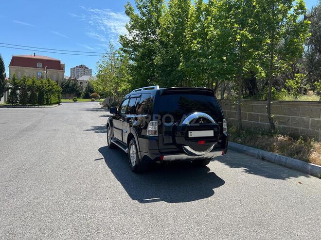 Mitsubishi Pajero 2008, 288,000 km - 3.2 l - Bakı
