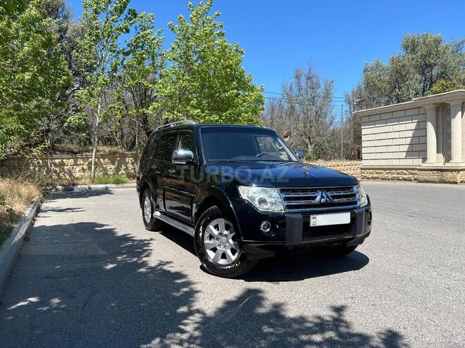 Mitsubishi Pajero 2008, 288,000 km - 3.2 l - Bakı