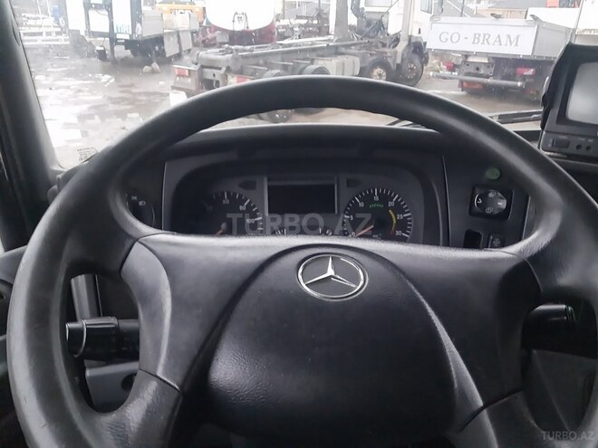 Mercedes Axor 1829 2007, 564,254 km - 6.4 l - Bakı