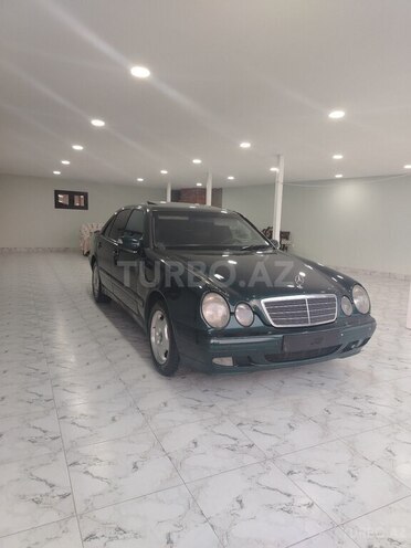 Mercedes E 220 d 2002, 387,000 km - 2.2 л - Astara