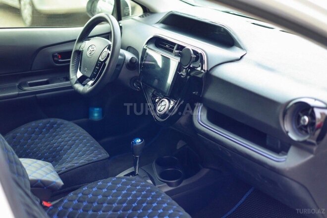Toyota Aqua 2019, 49,500 km - 1.5 л - Bakı