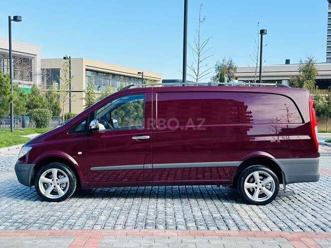 Mercedes Vito 111 2009, 215,000 km - 2.2 л - Bakı
