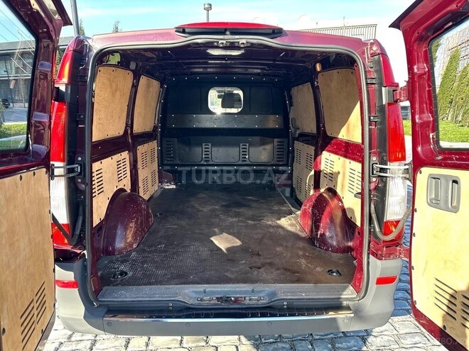 Mercedes Vito 111 2009, 215,000 km - 2.2 л - Bakı