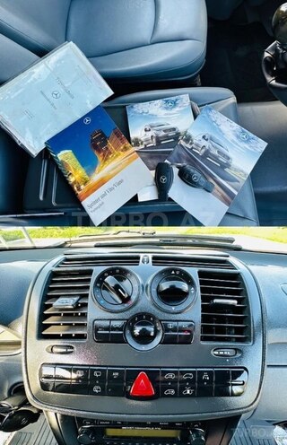 Mercedes Vito 111 2009, 215,000 km - 2.2 л - Bakı