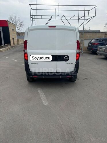 Fiat Doblo 2017, 190,000 km - 1.3 l - Bakı