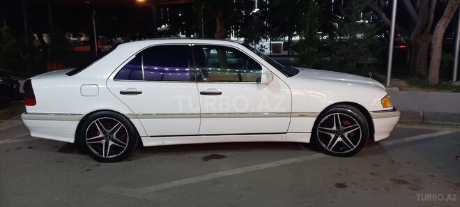 Mercedes C 230 1998, 345,000 km - 2.3 l - Bakı