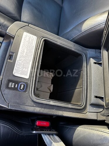 Toyota Land Cruiser Prado 2015, 240,000 km - 2.7 л - Bakı