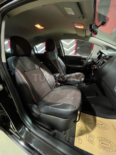 Kia Rio 2015, 166,006 km - 1.4 l - Sumqayıt