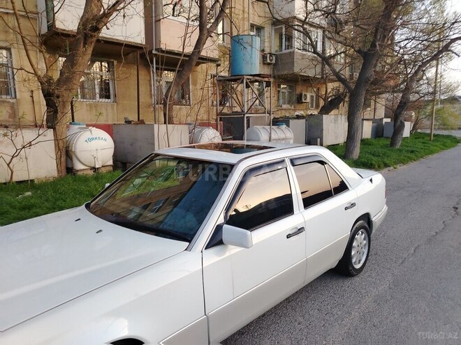 Mercedes E 200 1993, 515,000 km - 2.0 l - Bakı