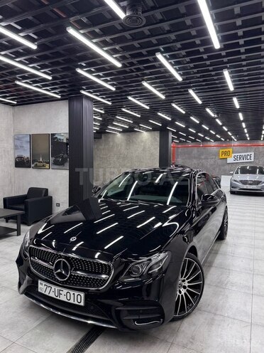 Mercedes E 220 d 2017, 178,643 km - 2.0 l - Bakı