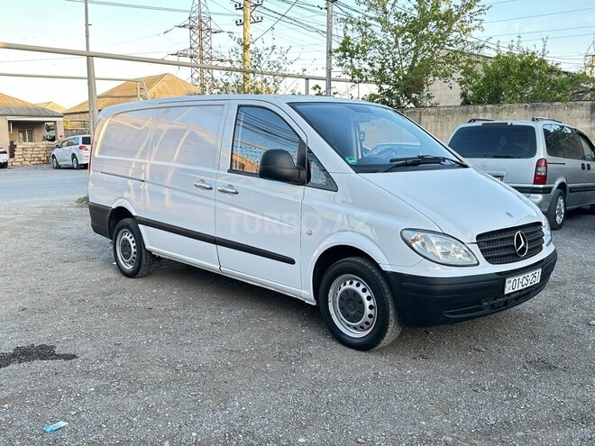 Mercedes Vito 111 2017, 310,000 km - 2.2 l - Bakı