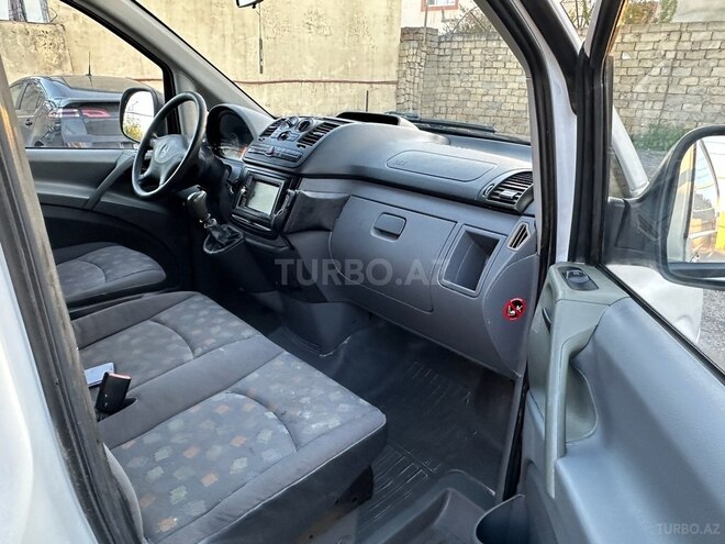 Mercedes Vito 111 2017, 310,000 km - 2.2 l - Bakı