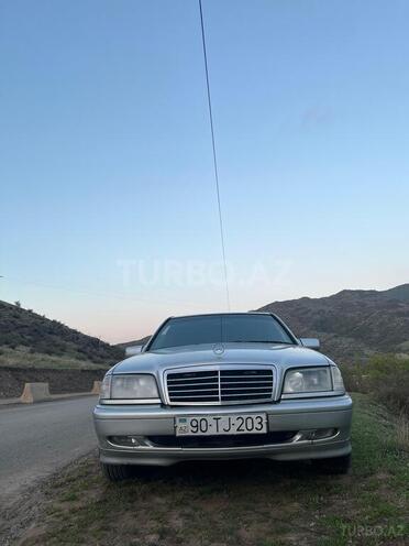 Mercedes C 200 1998, 234,450 km - 2.0 l - Göygöl