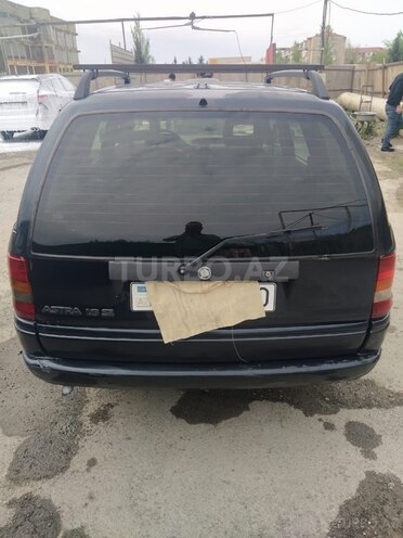 Opel Astra 1996, 150,000 km - 1.6 l - Sumqayıt
