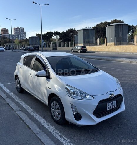 Toyota Aqua 2017, 132,000 km - 1.5 l - Bakı