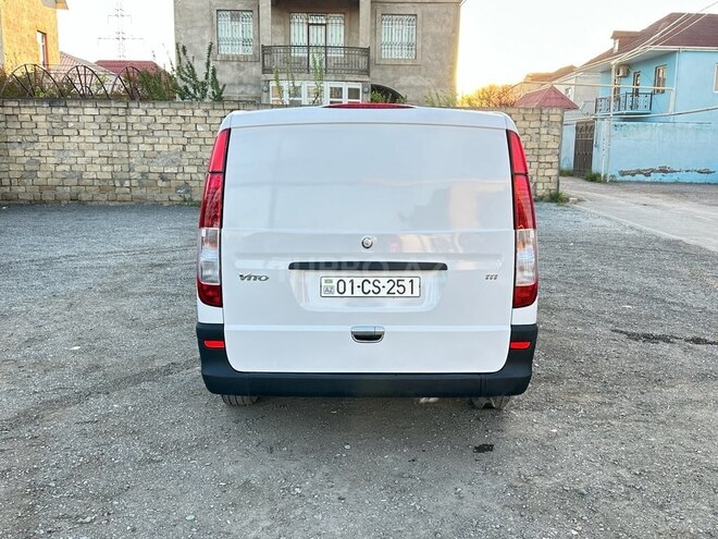 Mercedes Vito 111 2017, 310,000 km - 2.2 l - Bakı